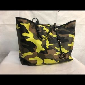 Camouflage Michael Kors large purse